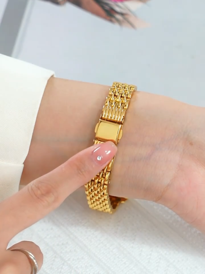 Zara | Luxe Gold Link Watch